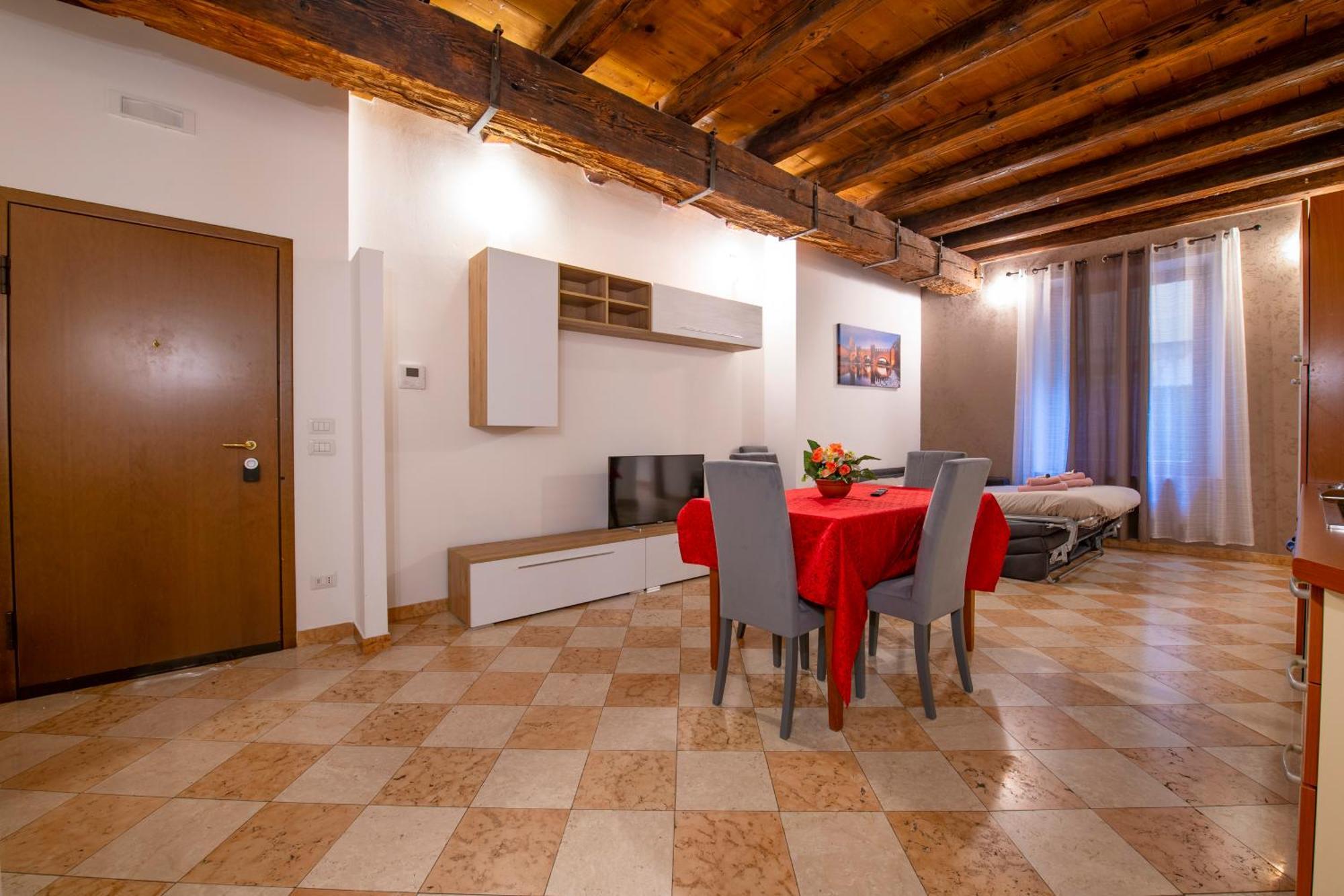 Arena Suite Mazzini Verona Centro المظهر الخارجي الصورة